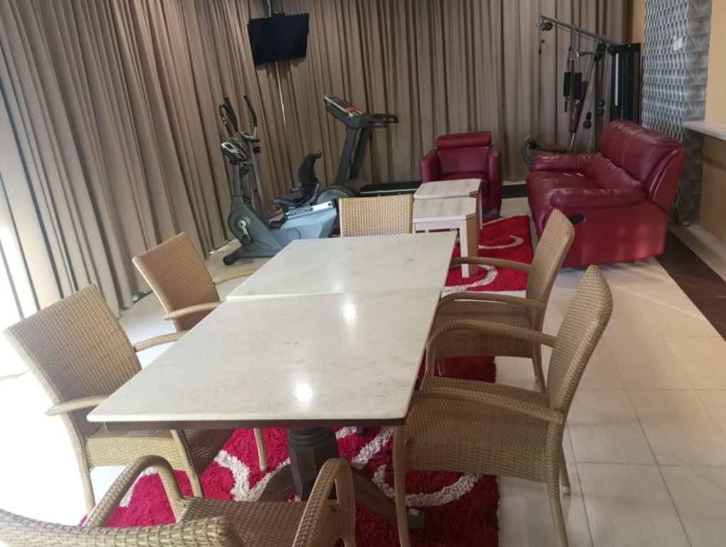The Avenue M Hotell Johor Bahru Eksteriør bilde